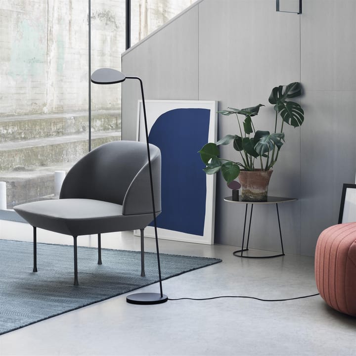 Mesa auxiliar Airy half size , negro Muuto
