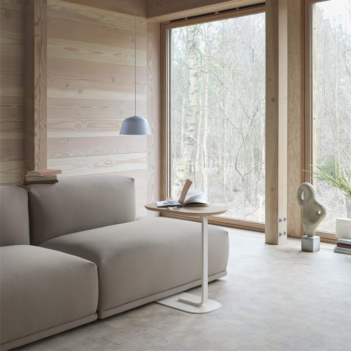 Mesa auxiliar Relate 73,5 cm, Oak veneer-Off white Muuto