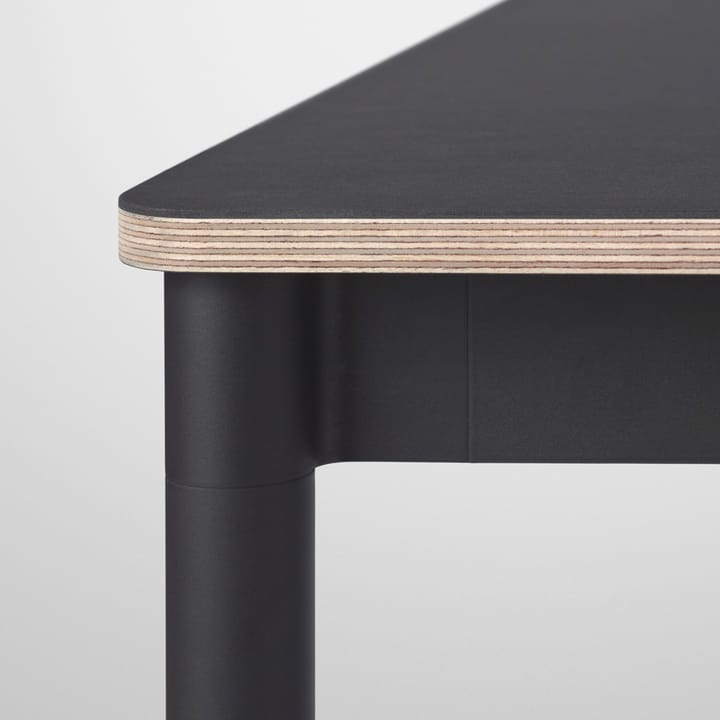 Mesa Base, White, borde de madera contrachapada, 140x80cm Muuto