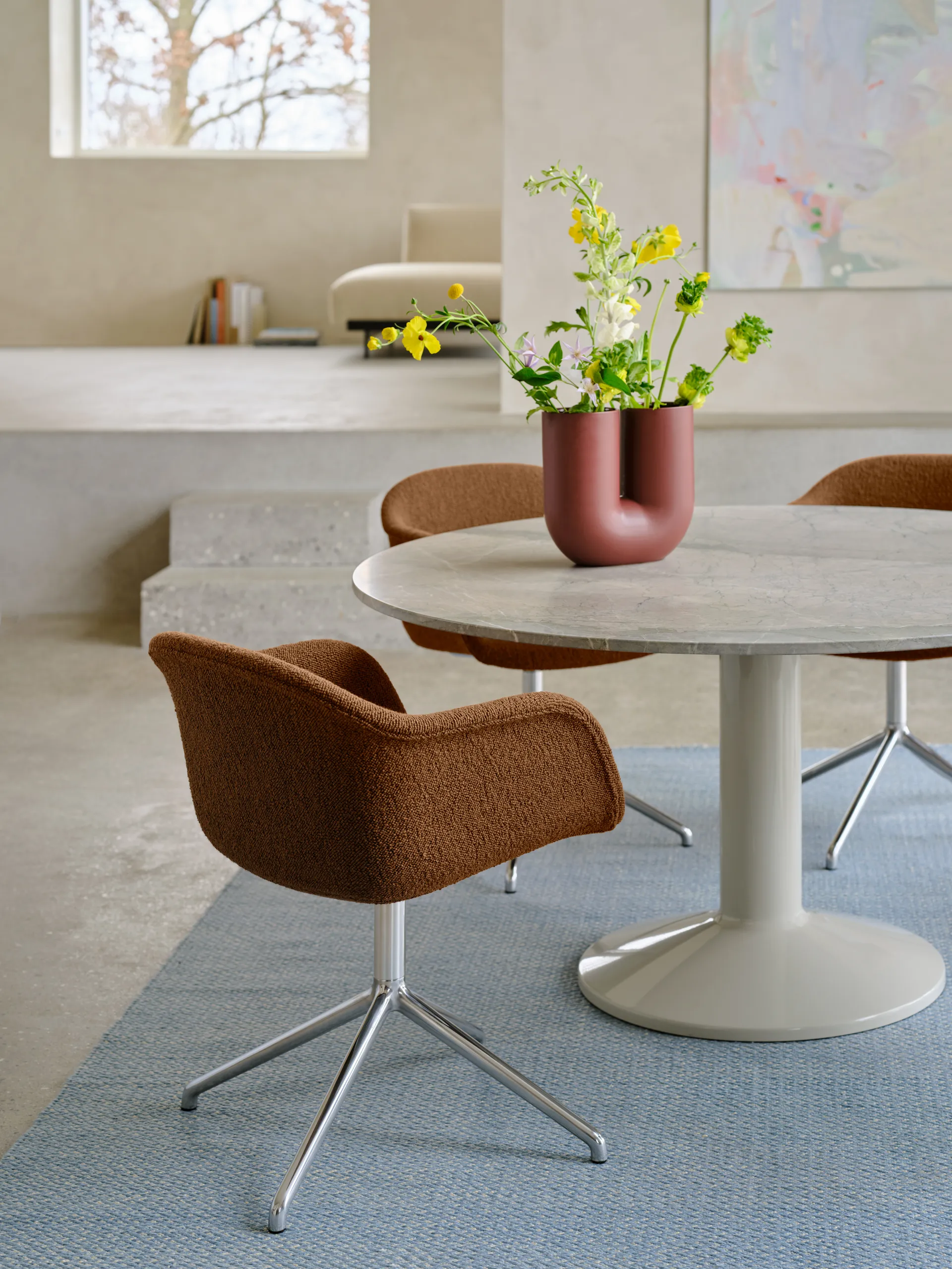 Mesa de pedestal Midst Ø140 cm, Grey marble-grey Muuto