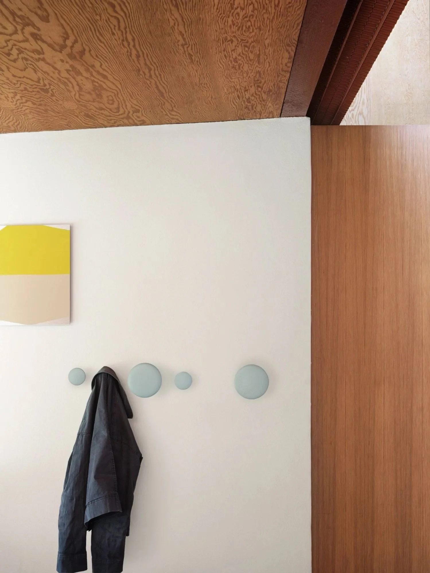 Set de 5 colgadores de pared The Dots, negro Muuto