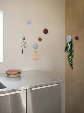 Set de 5 colgadores de pared The Dots - negro - Muuto