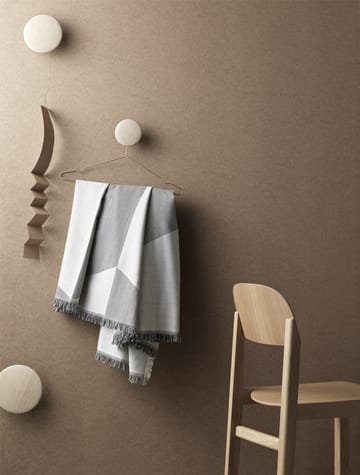 Set de 5 colgadores de pared The Dots - roble - Muuto