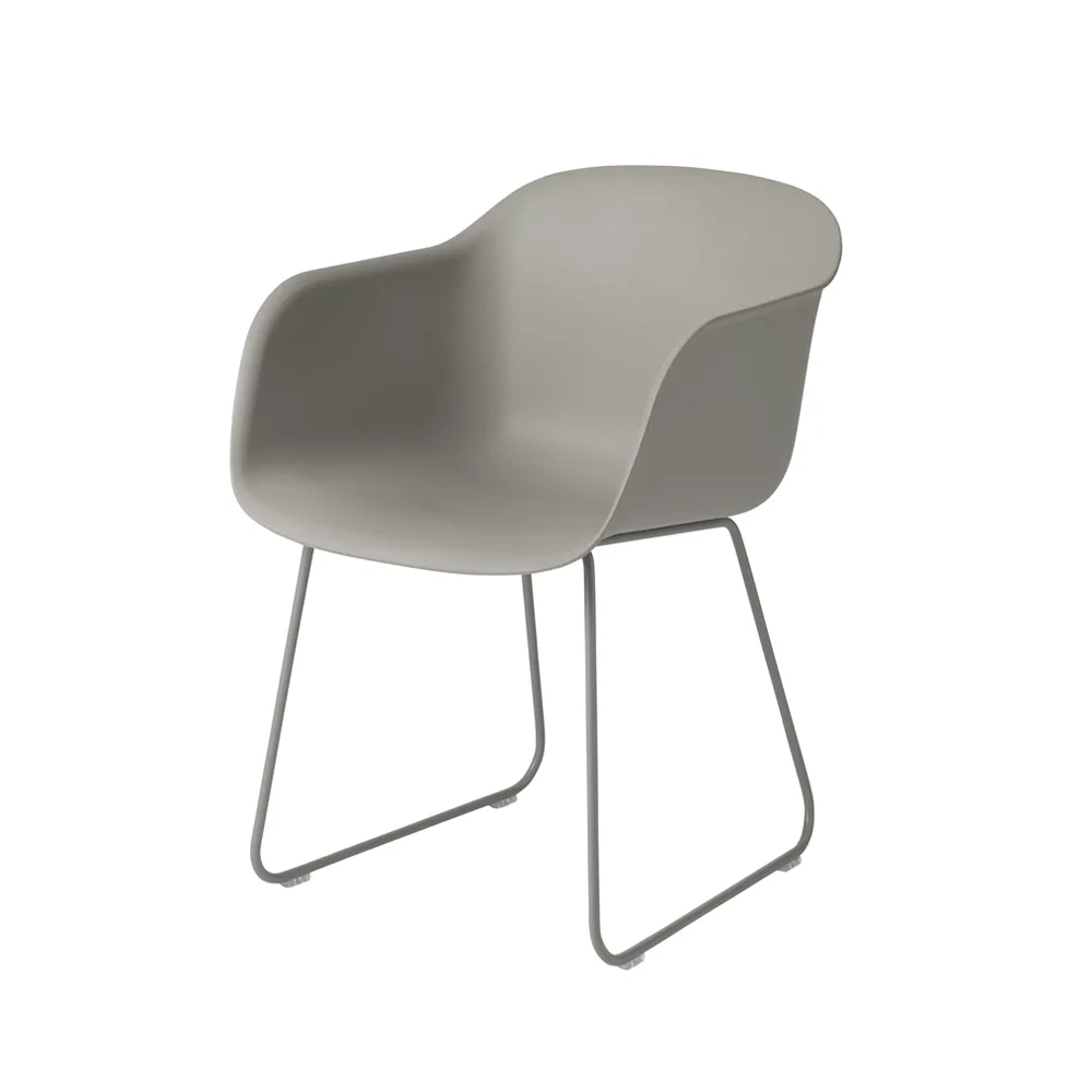 Silla con reposabrazos Fiber base trineo, Grey, base gris Muuto