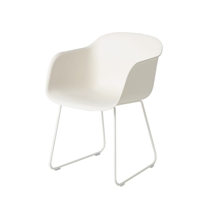 Silla con reposabrazos Fiber base trineo - Natural white, base blanca - Muuto