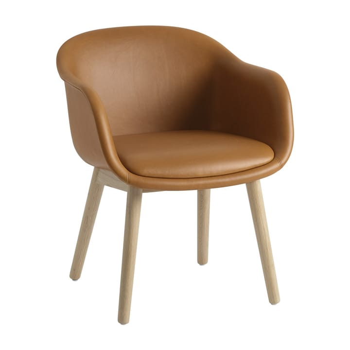 Silla con reposabrazos Fiber Conference patas de madera - Refine leather cognac-oak - Muuto