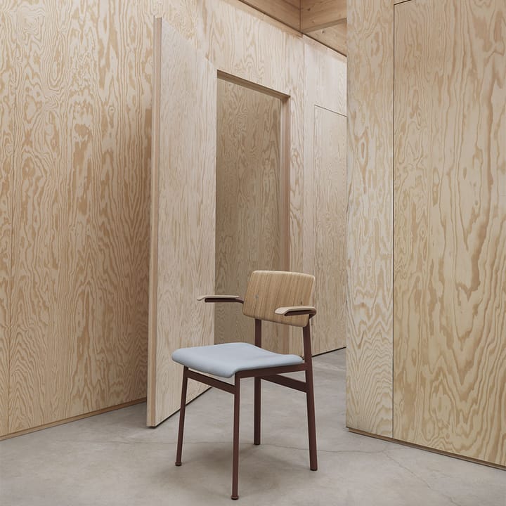 Silla con reposabrazos Loft, Oak-Black Muuto
