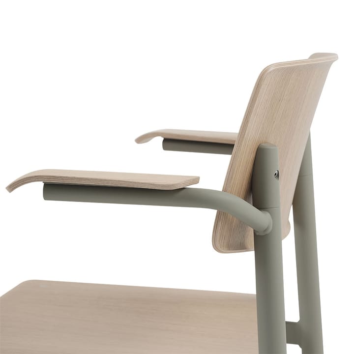 Silla con reposabrazos Loft, Oak-Black Muuto