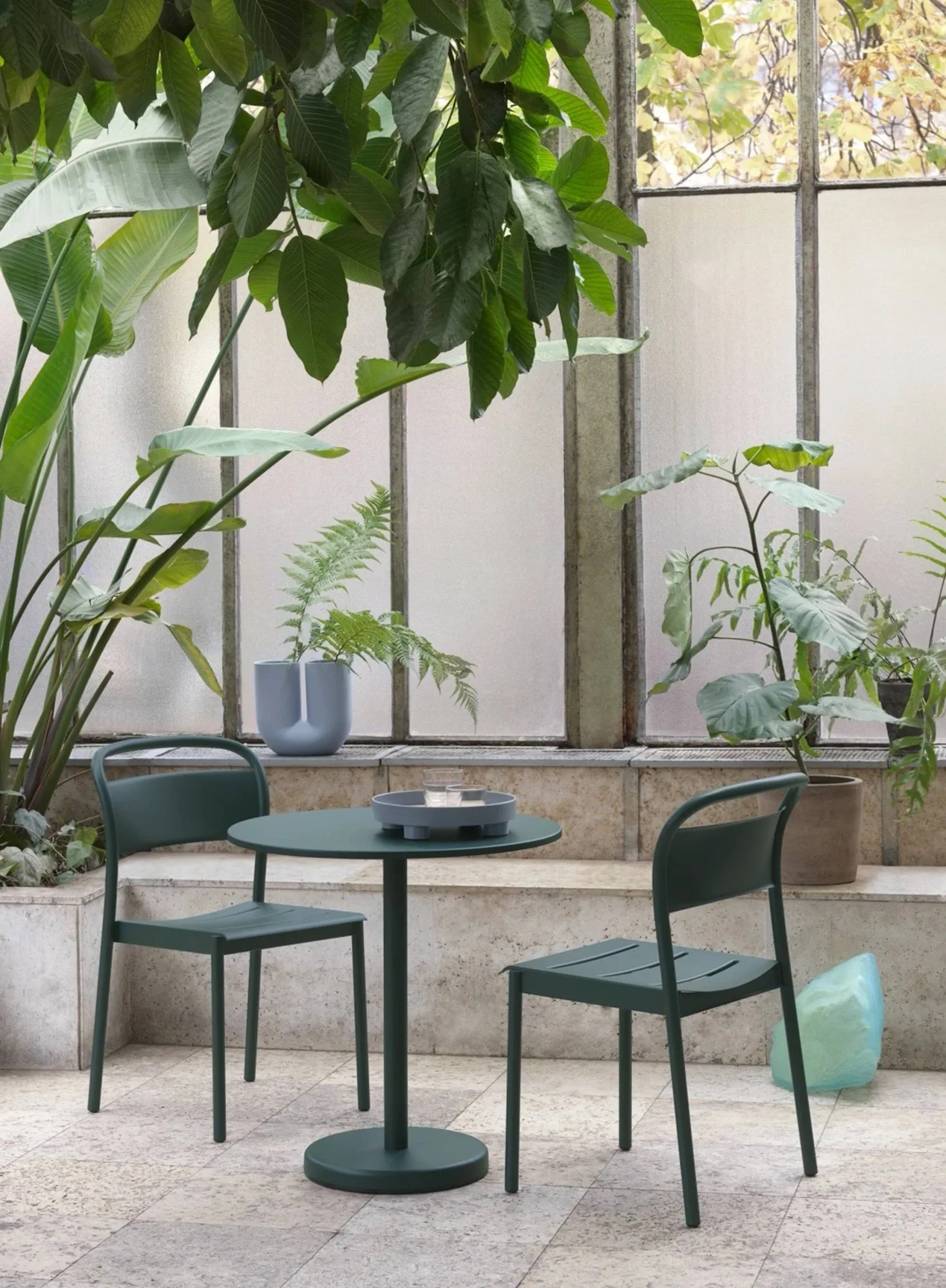 Silla de acero Linear steel side chair, Pale blue Muuto