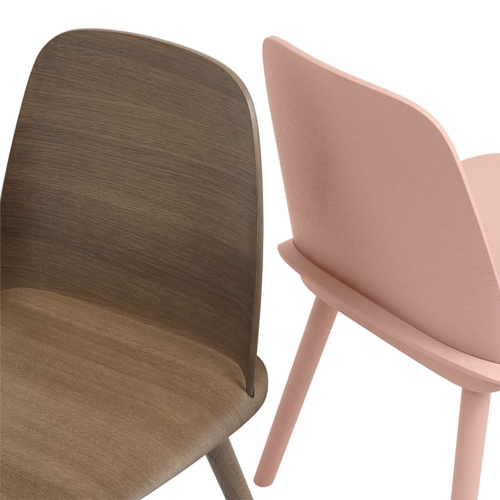 Silla de cocina Nerd, Stained dark brown Muuto