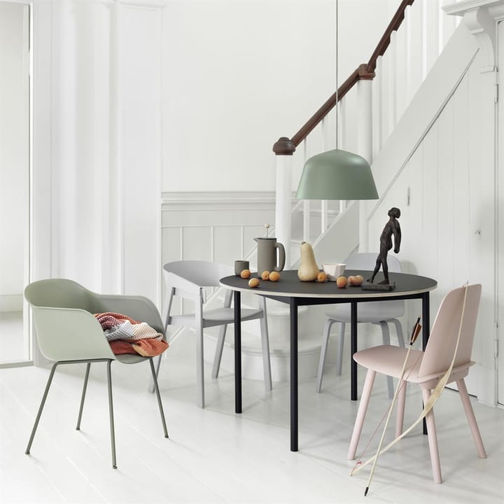 Silla Fiber chair con reposabrazos, Dusty green-Green (plástico) Muuto