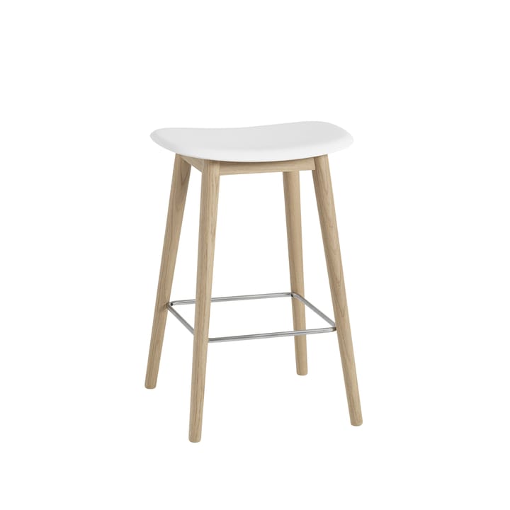 Silla Fiber counter stool 65 cm - White, patas de roble - Muuto