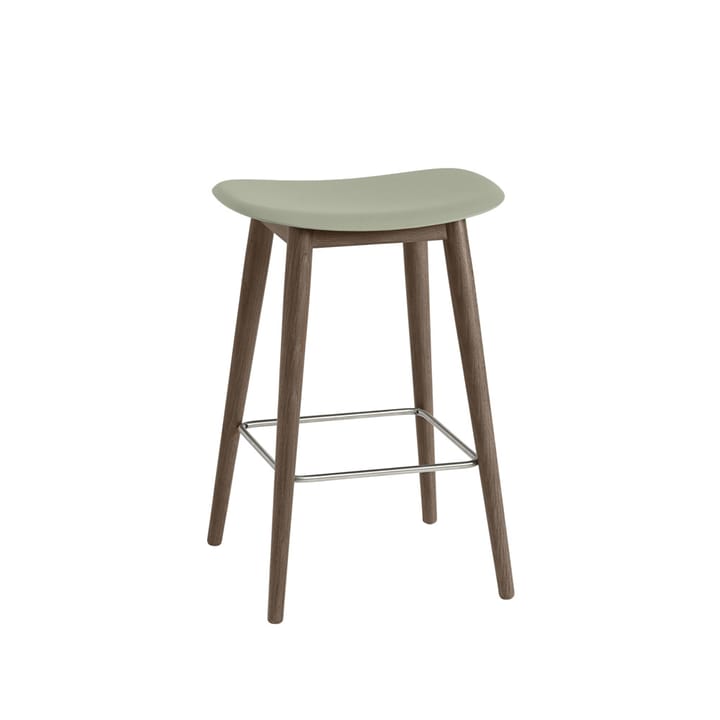 Silla Fiber counter stool 75 cm - Dusty green, patas barnizadas de marrón oscuro - Muuto