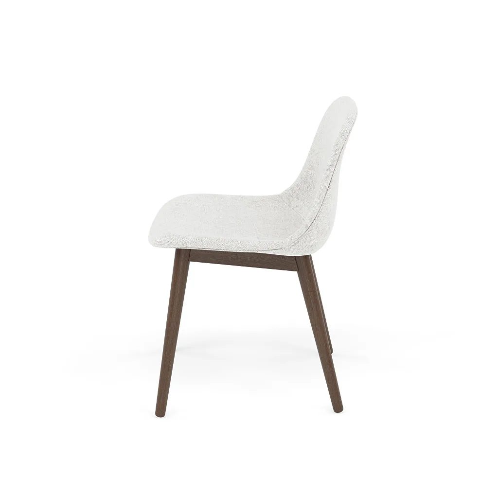 Silla Fiber Side Chair con patas de madera, Hallingdal nr110-stained dark brown Muuto