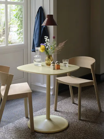 Silla lateral Cover - Roble - Muuto