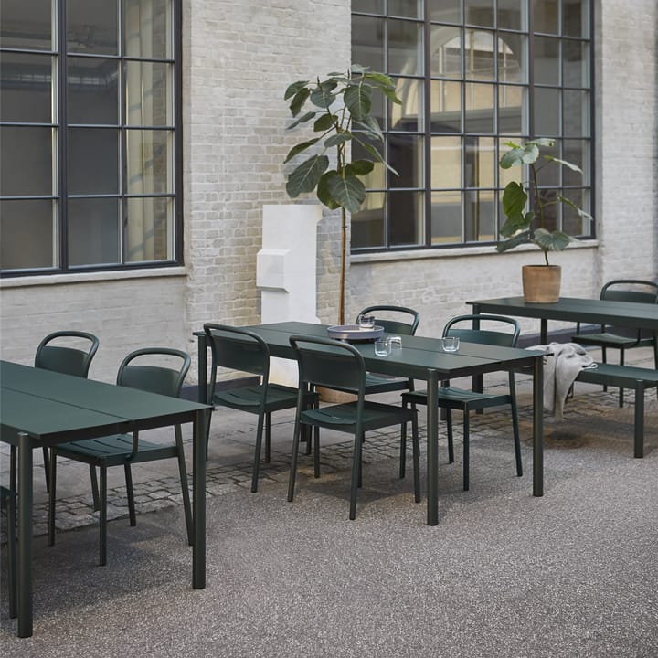 Silla Linear steel armchair, Dark green Muuto