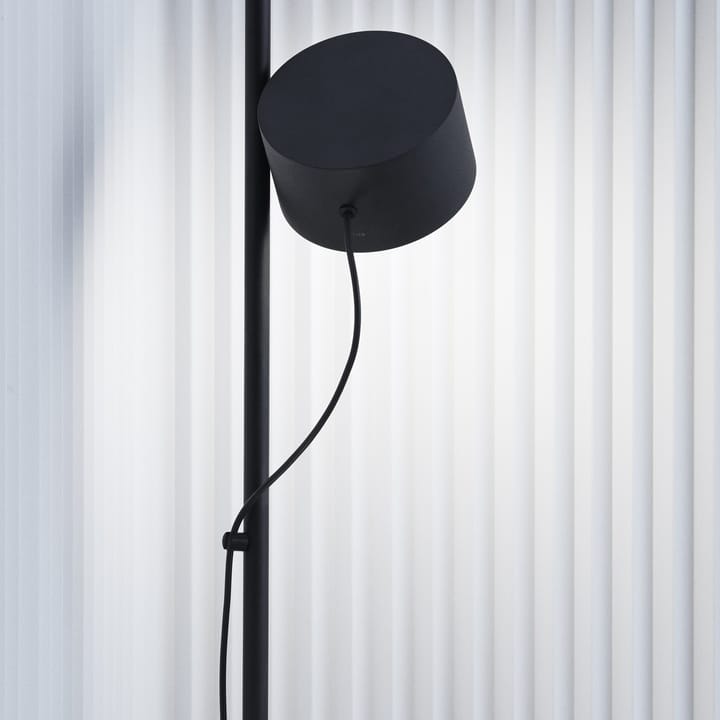 Soporte de cable magnético para lámpara de pie Post - negro - Muuto