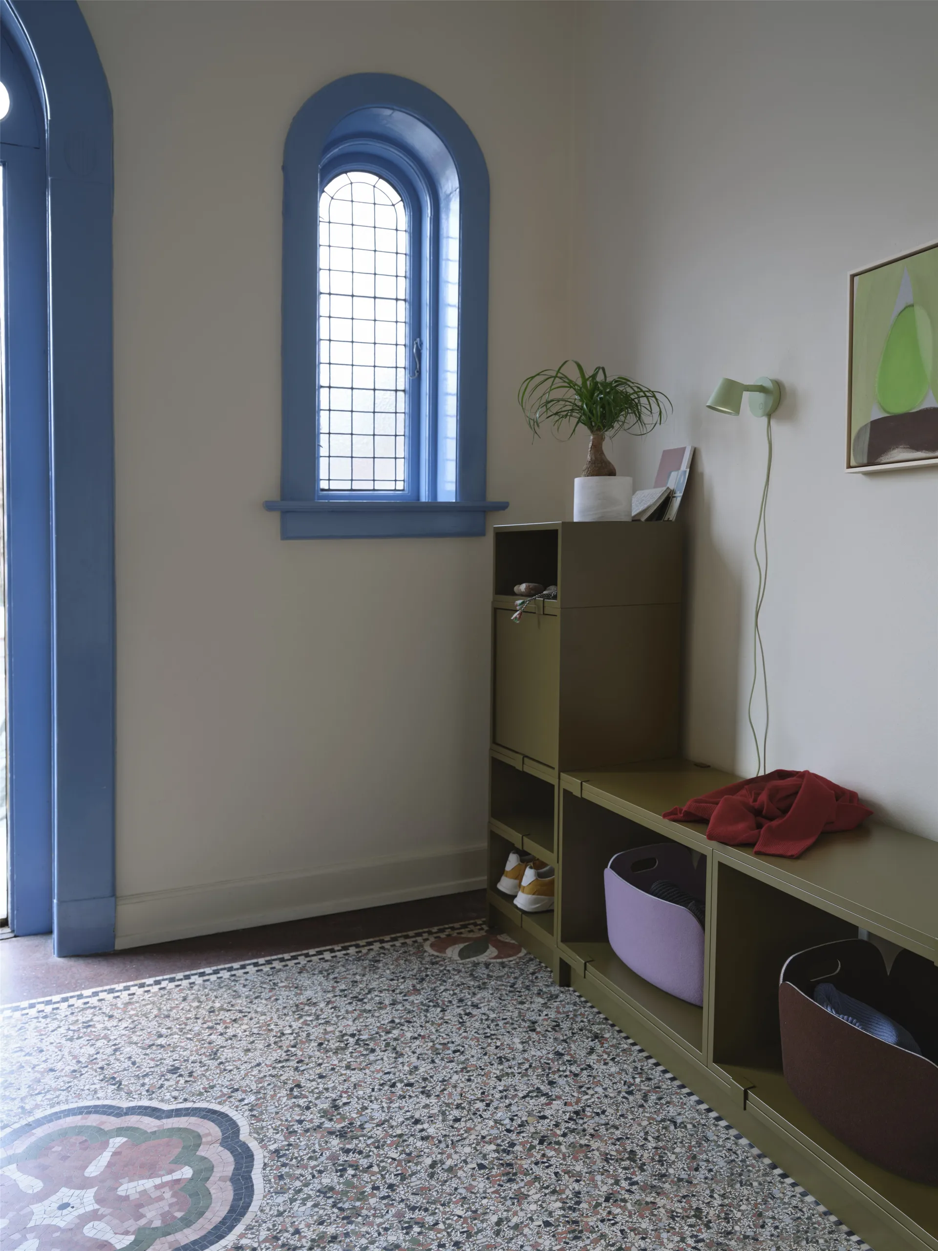 Stacked sistema de almacenamiento para recibidor, configuración 1, Roble Muuto