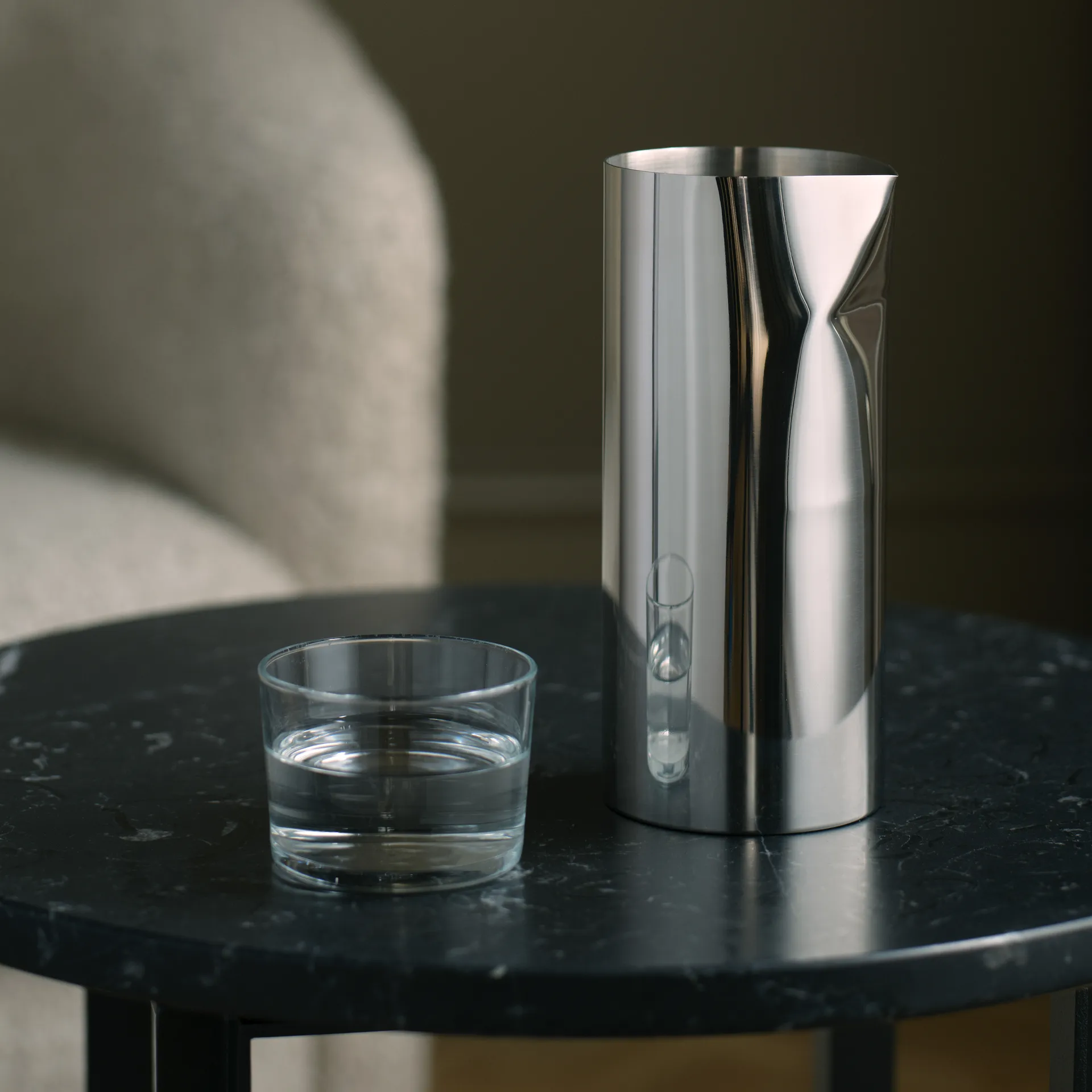 Jarra Pleat, Acero inoxidable New Works