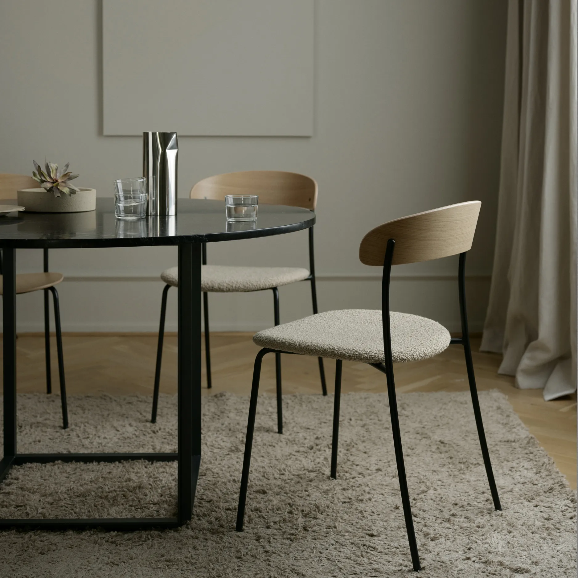 Jarra Pleat, Acero inoxidable New Works