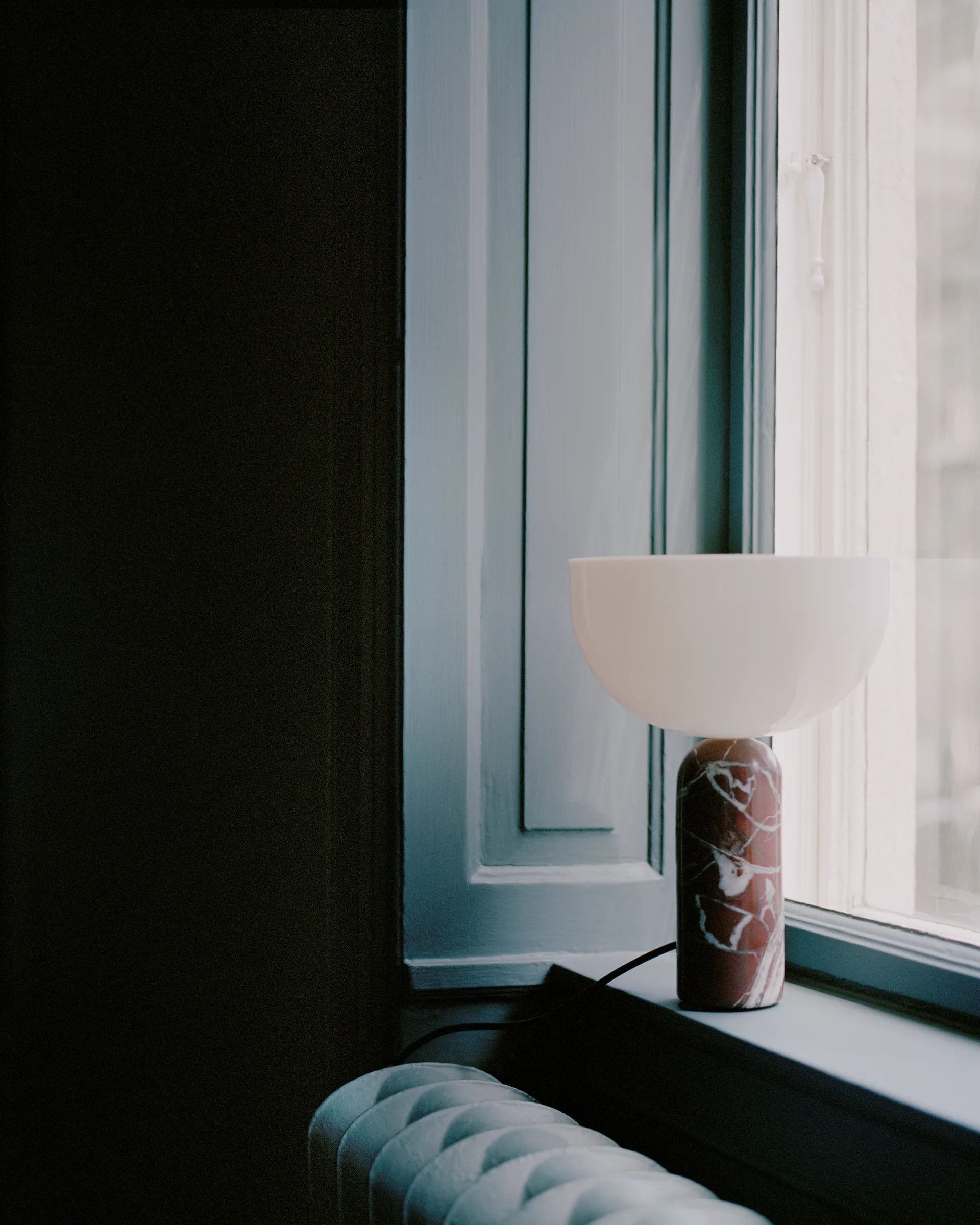 Lámpara de mesa Kizu small, Rosso Levanto New Works