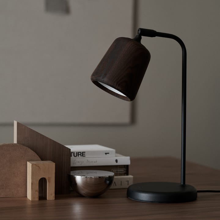 Lámpara de mesa Material, Smoked oak New Works