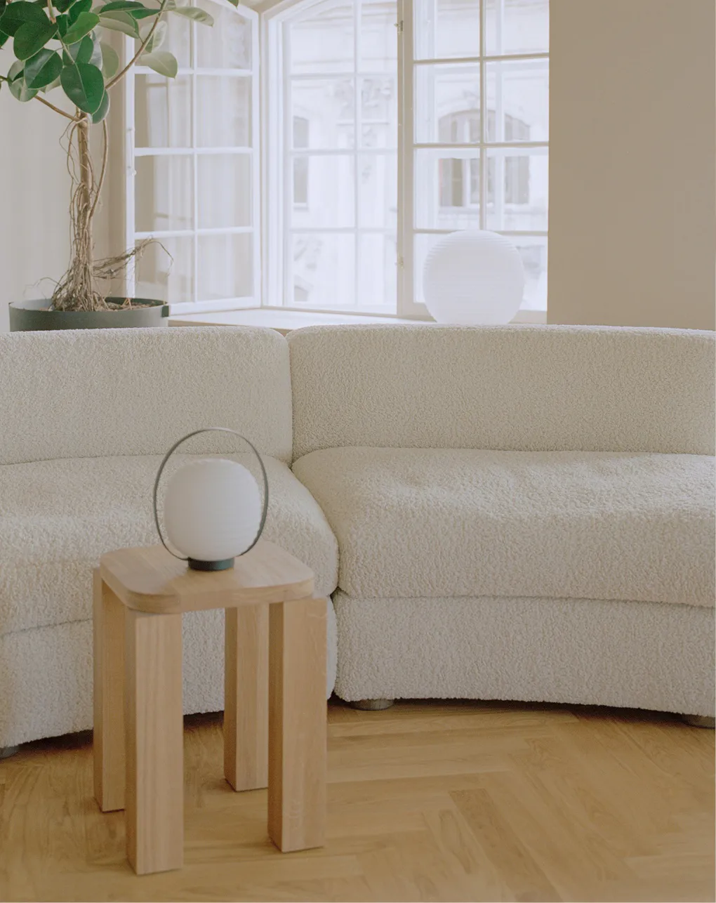 Lámpara de mesa portátil Lantern 23x18 cm, Negro New Works