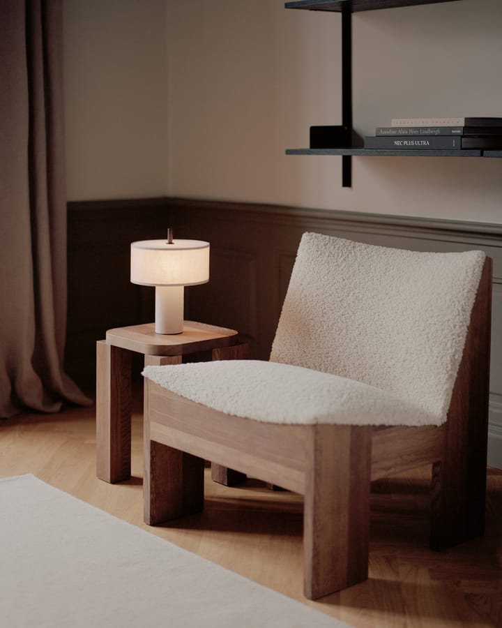Lámpara de mesa portátil Margin, Beige New Works