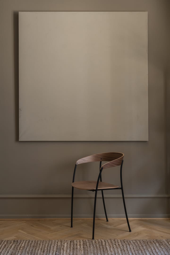 Silla con reposabrazos Missing, Nogal New Works