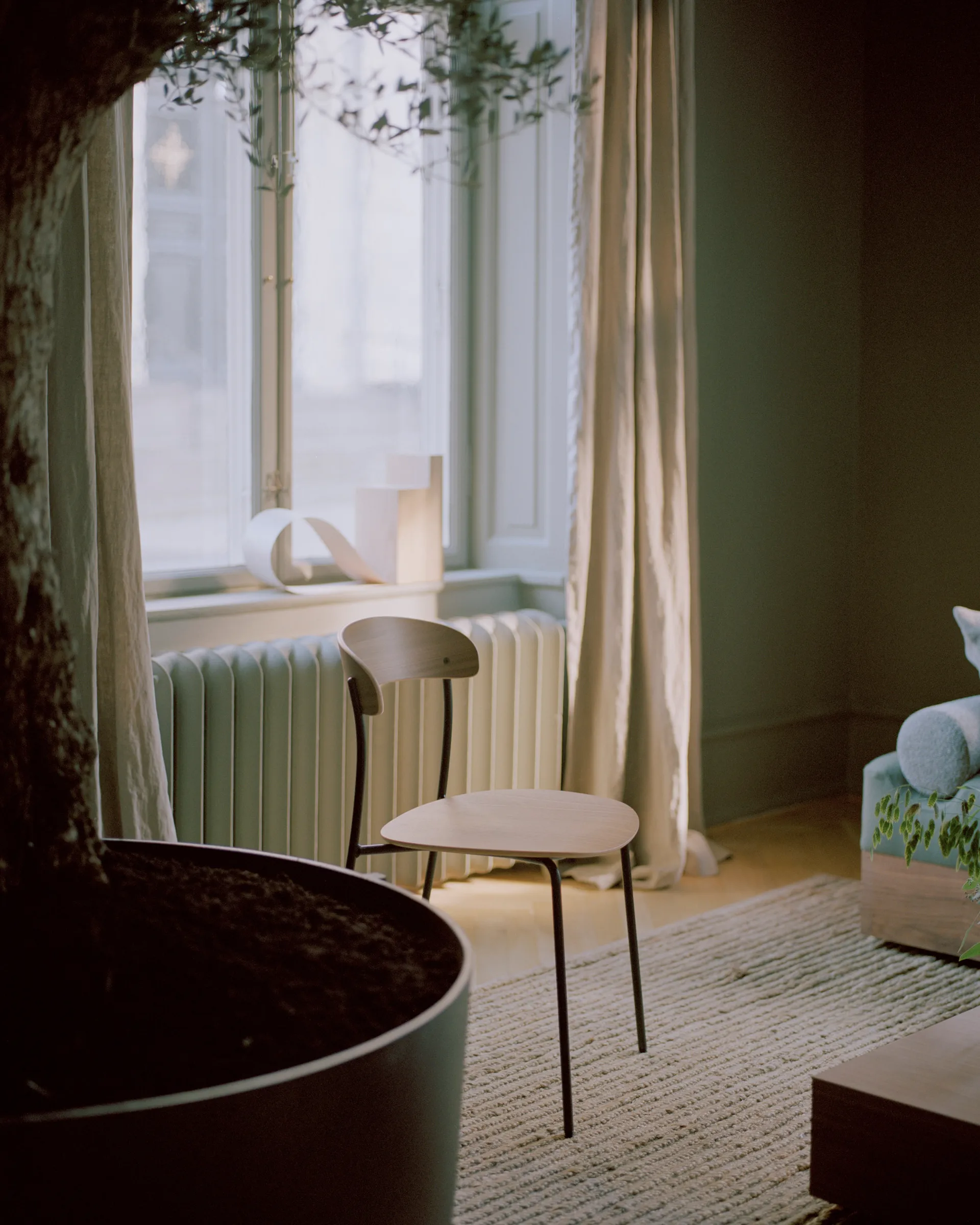 Silla Missing, Nogal New Works