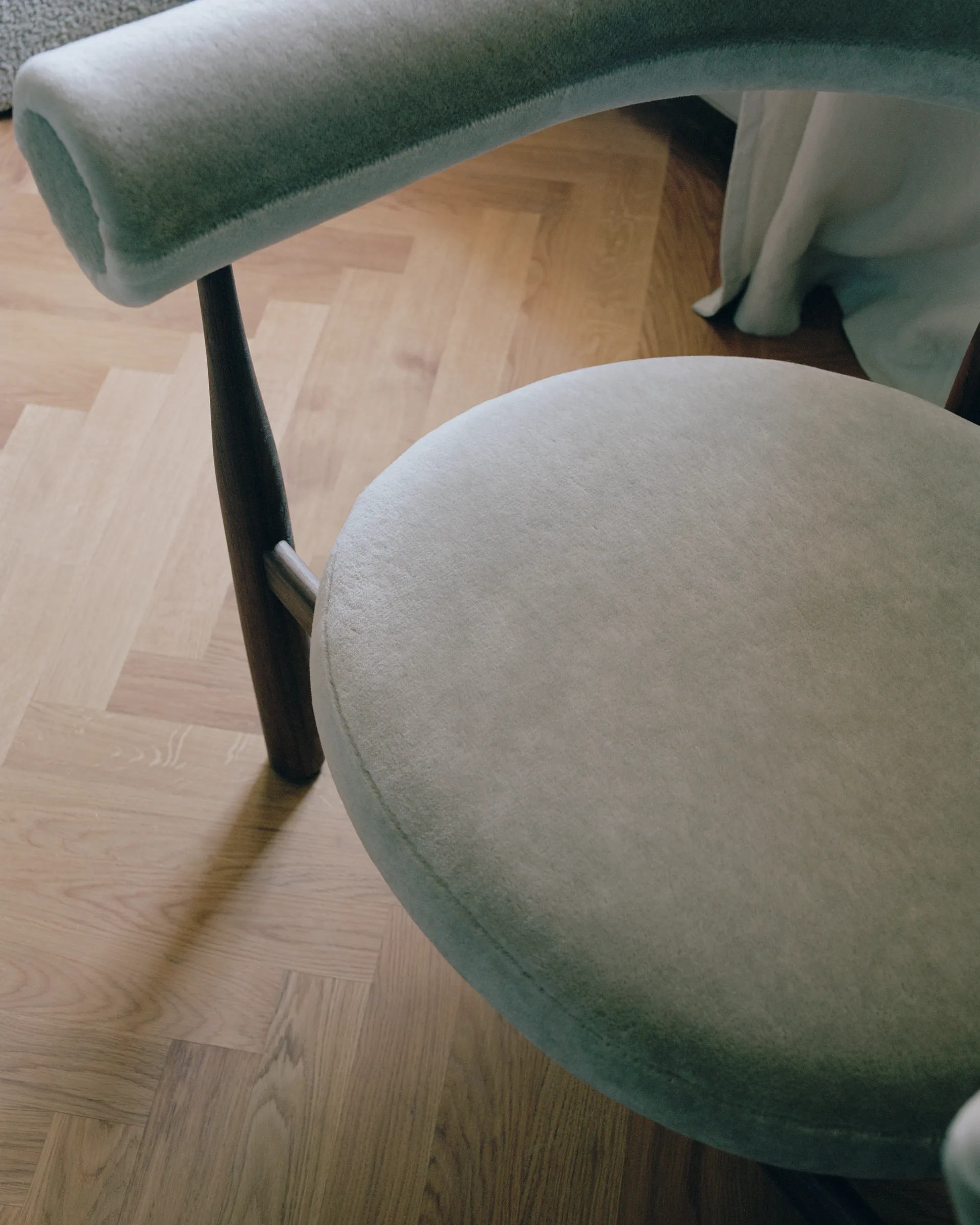 Sillón lounge Bukowski, Nogal, Rest 23 New Works