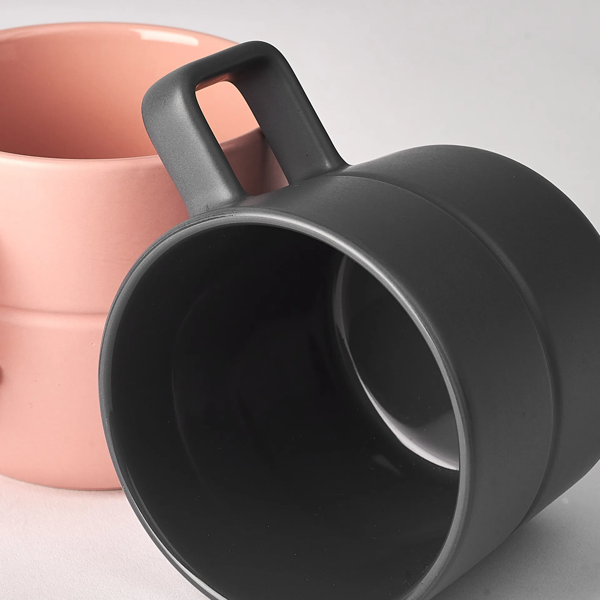 2 Tazas Lines 50 cl, gris oscuro NJRD