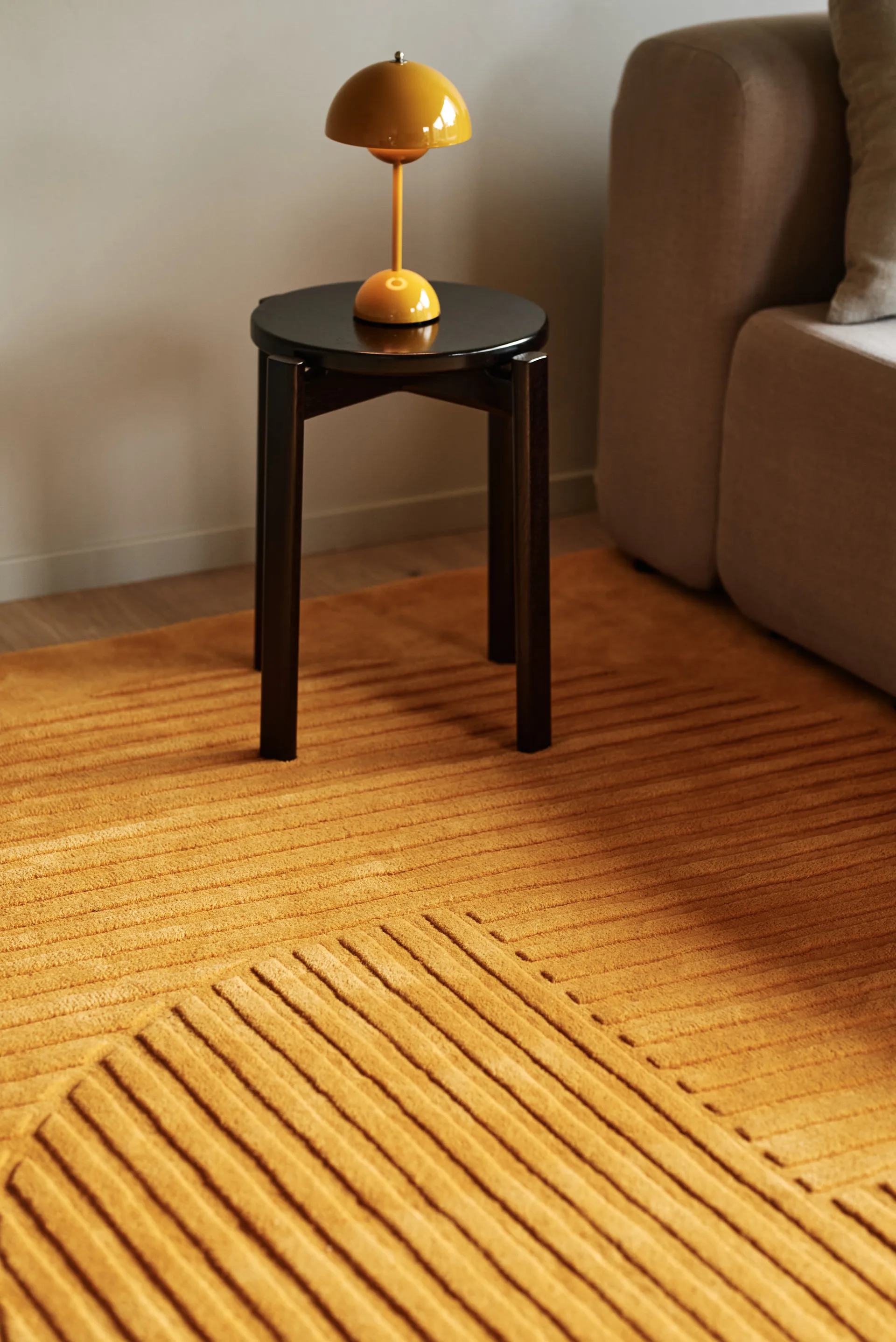 Alfombra de lana Levels circles amarillo, 170x240 cm NJRD
