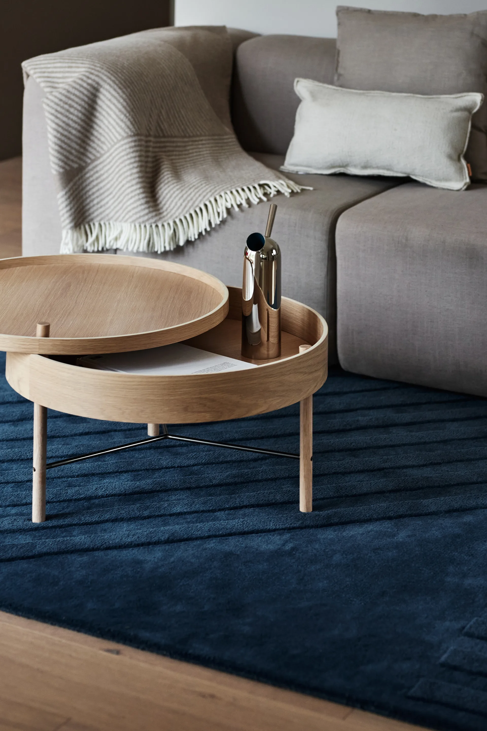 Alfombra de lana Levels stripes azul, 170x240 cm NJRD