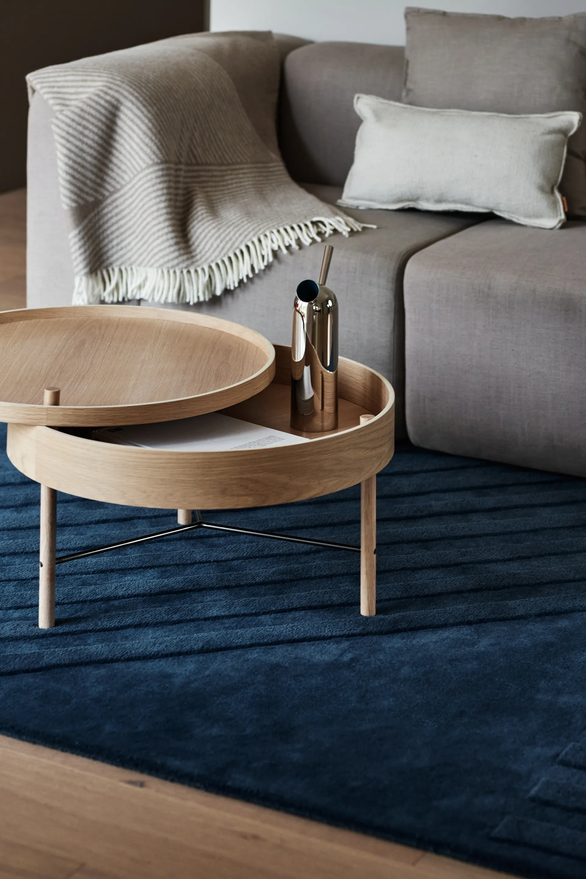 Alfombra de lana Levels stripes azul, 200x300 cm NJRD