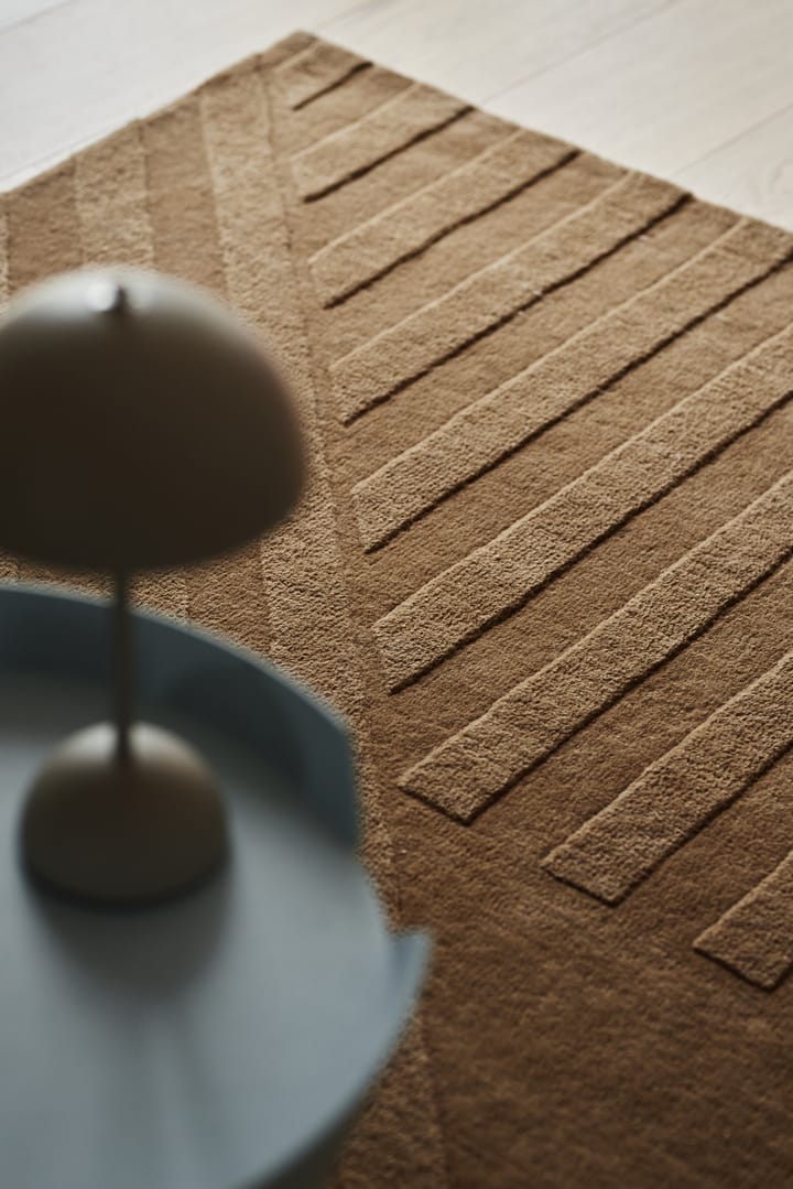 Alfombra de lana Levels stripes beige, 170x240 cm NJRD