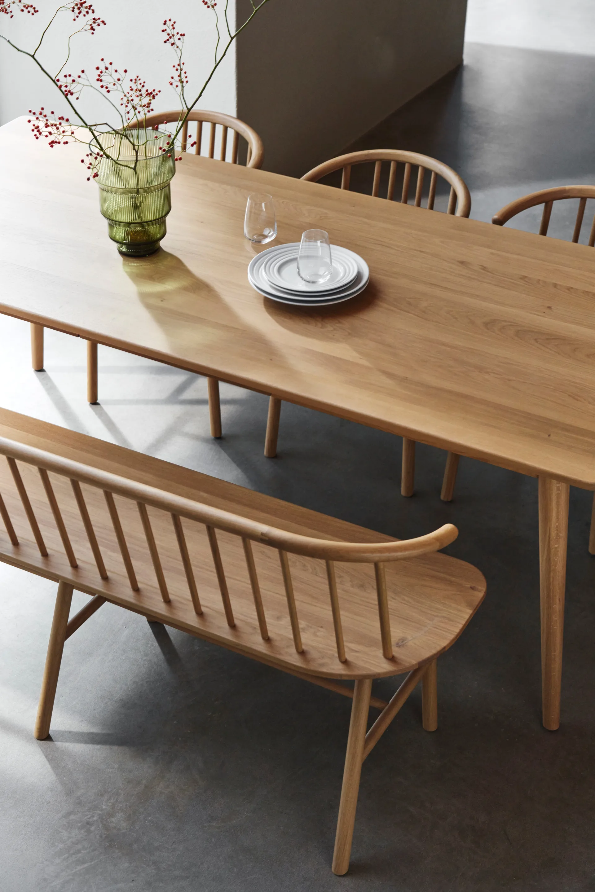 Banco de comedor VIOR, Roble lacado NJRD