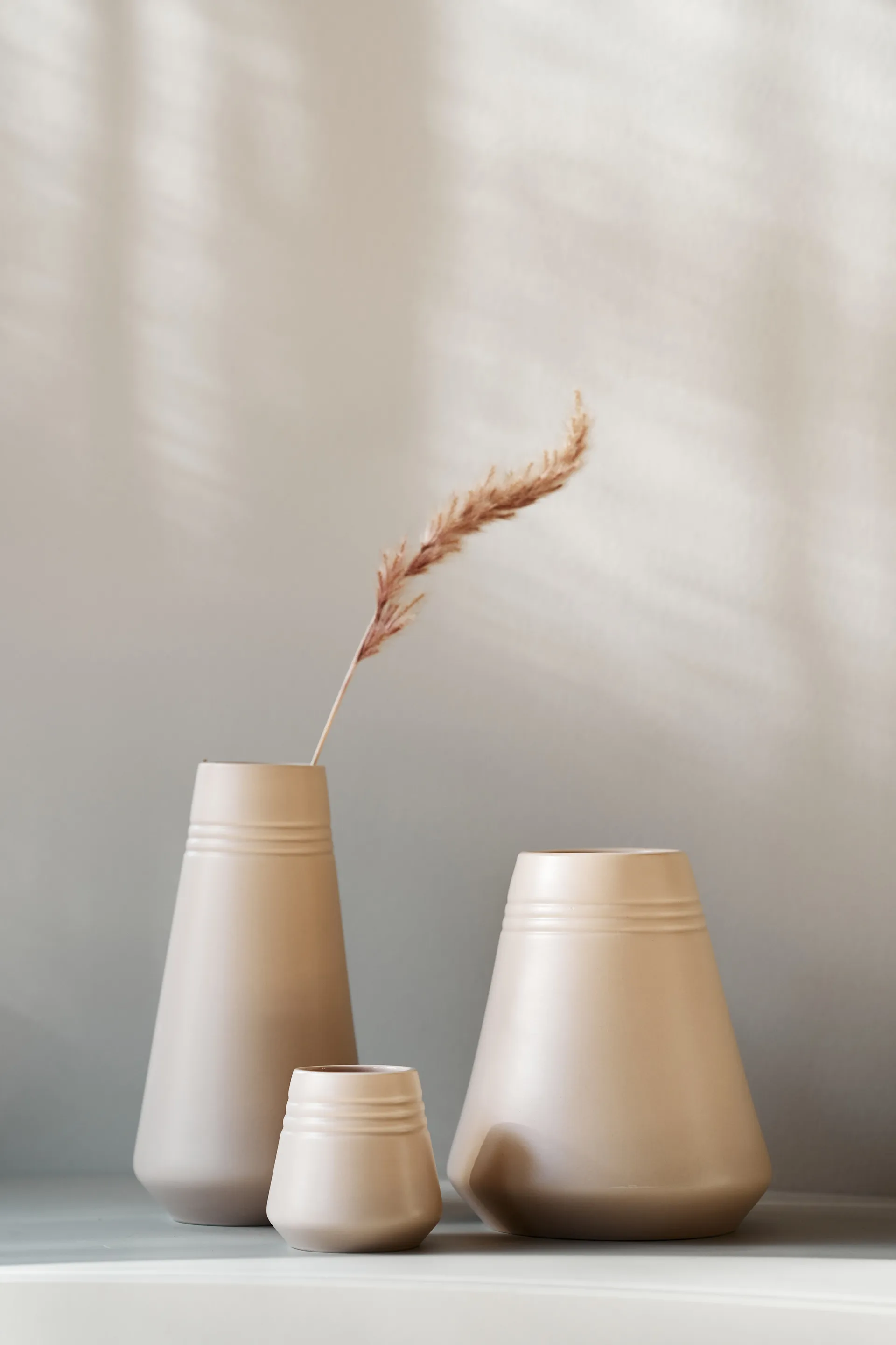 Jarrón Lines 8 cm, Beige NJRD