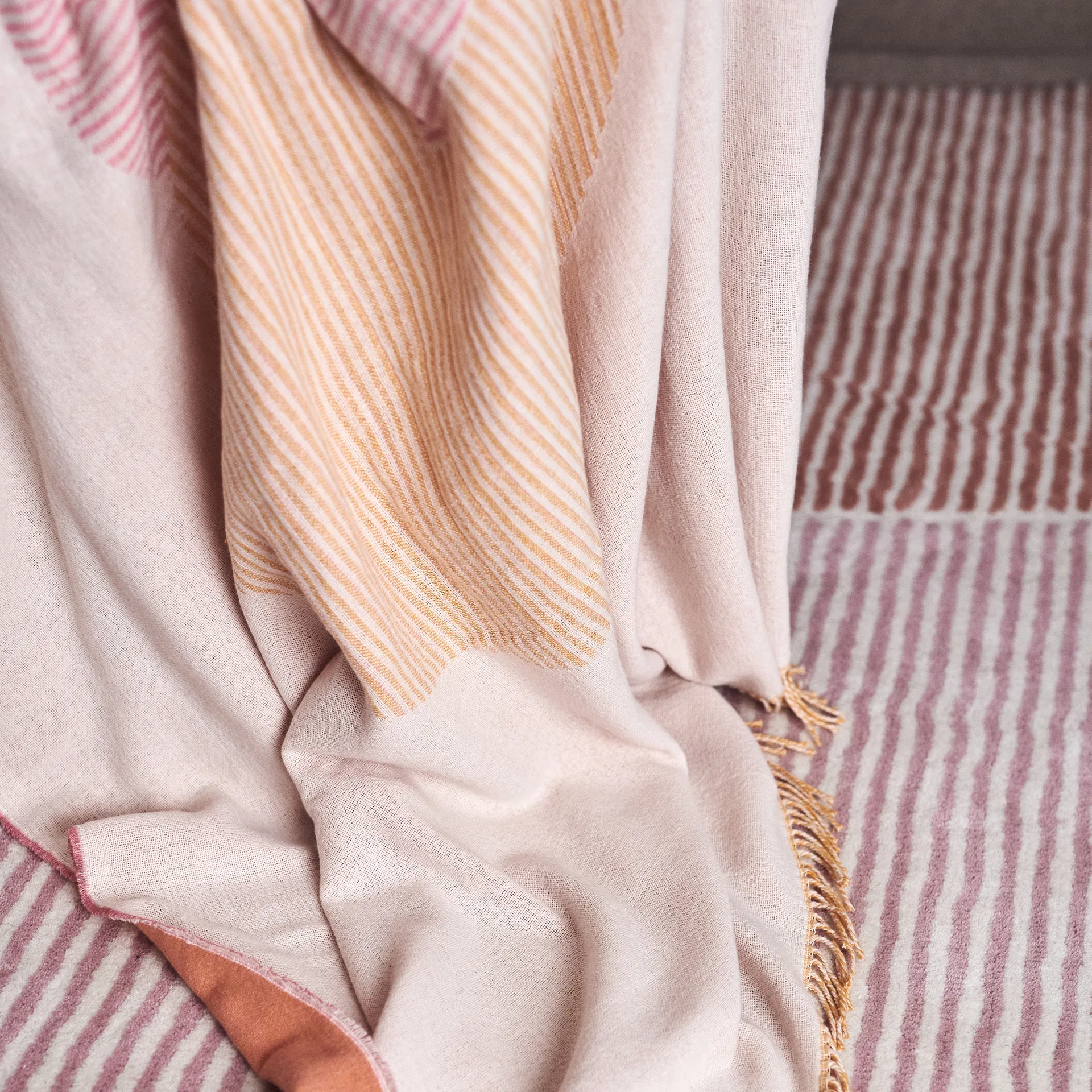 Manta de algodón Circles 130x185 cm, blanco natural NJRD