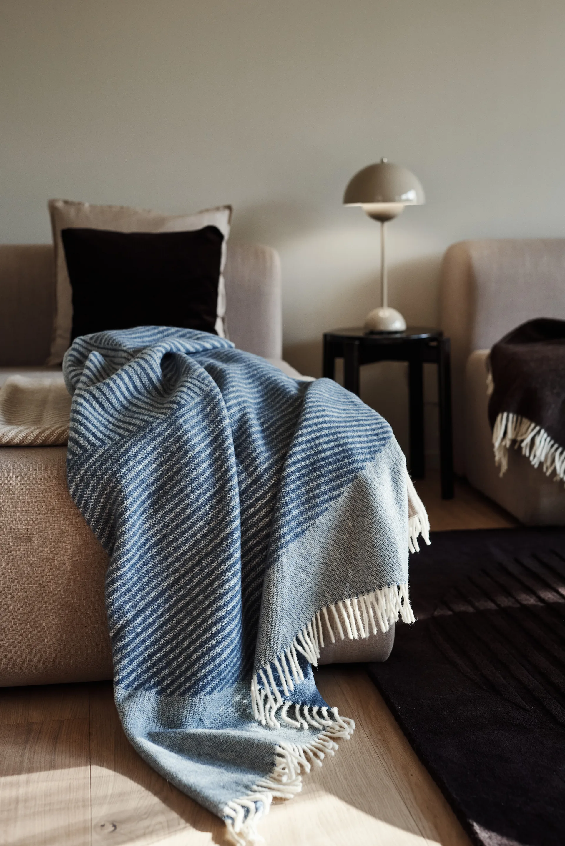 Manta de lana Circles 130x185 cm, azul NJRD