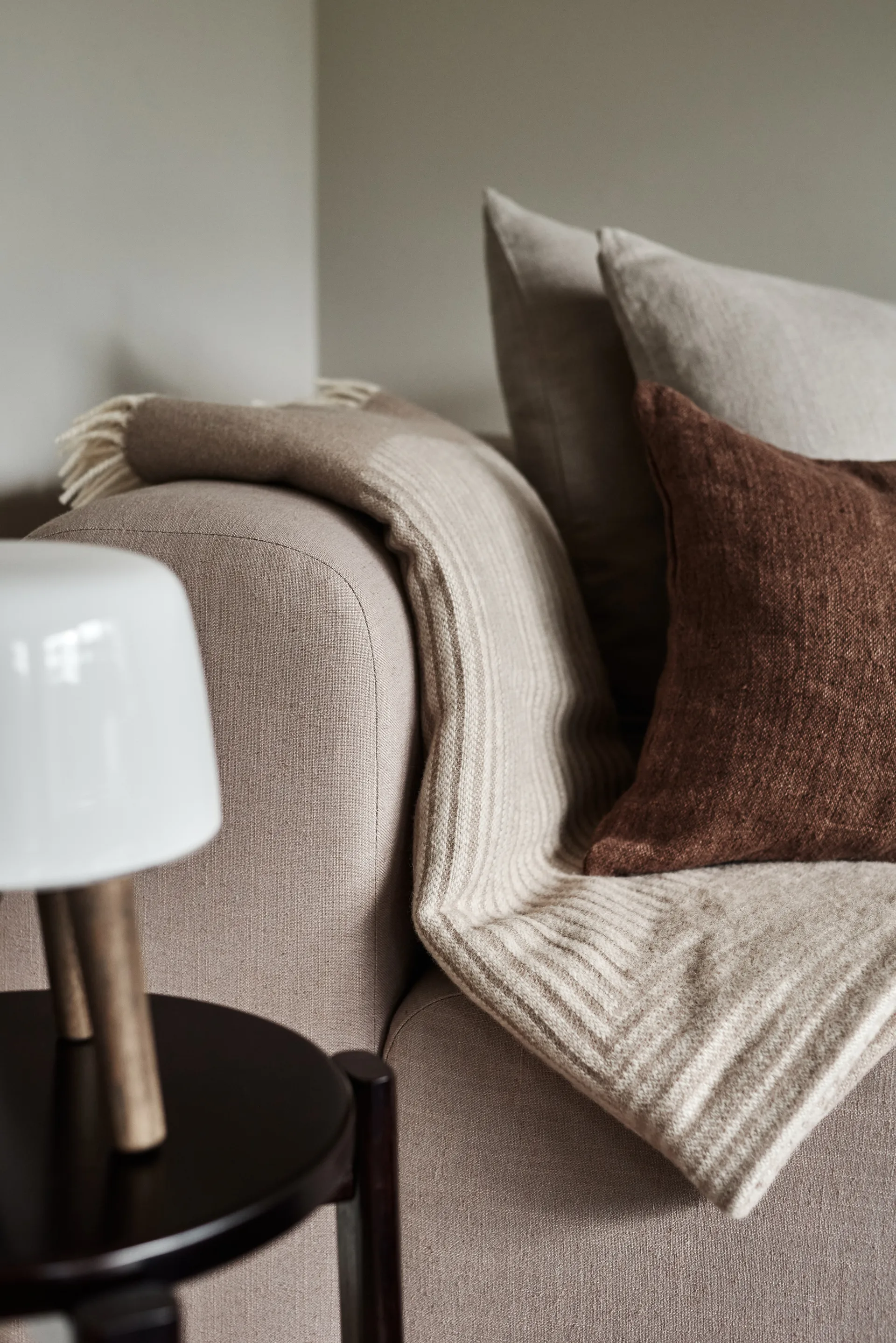 Manta de lana Circles 130x185 cm, Beige NJRD