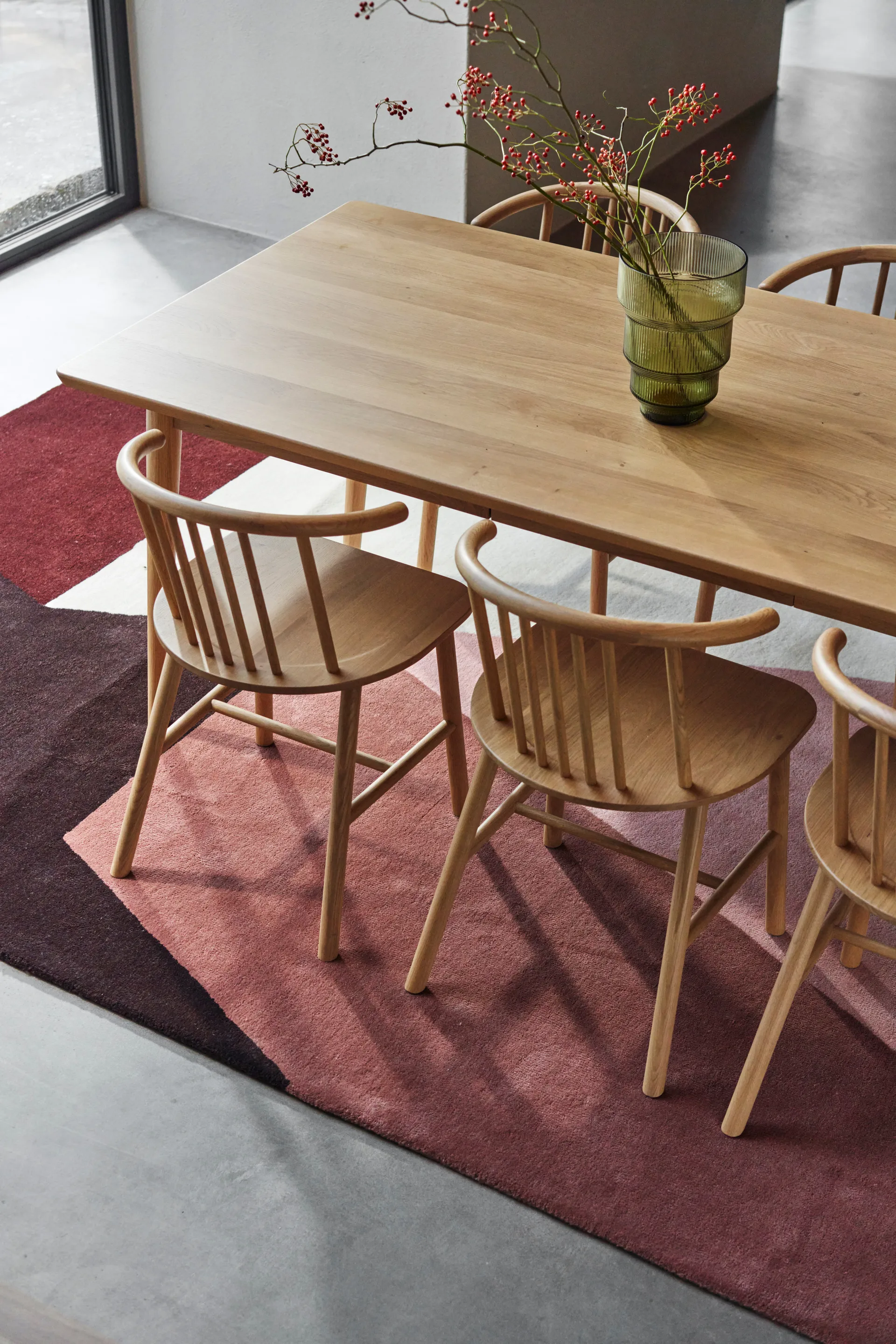 Mesa de comedor VIOR 200 cm + silla pack de 6 – Roble lacado‑natural,  NJRD