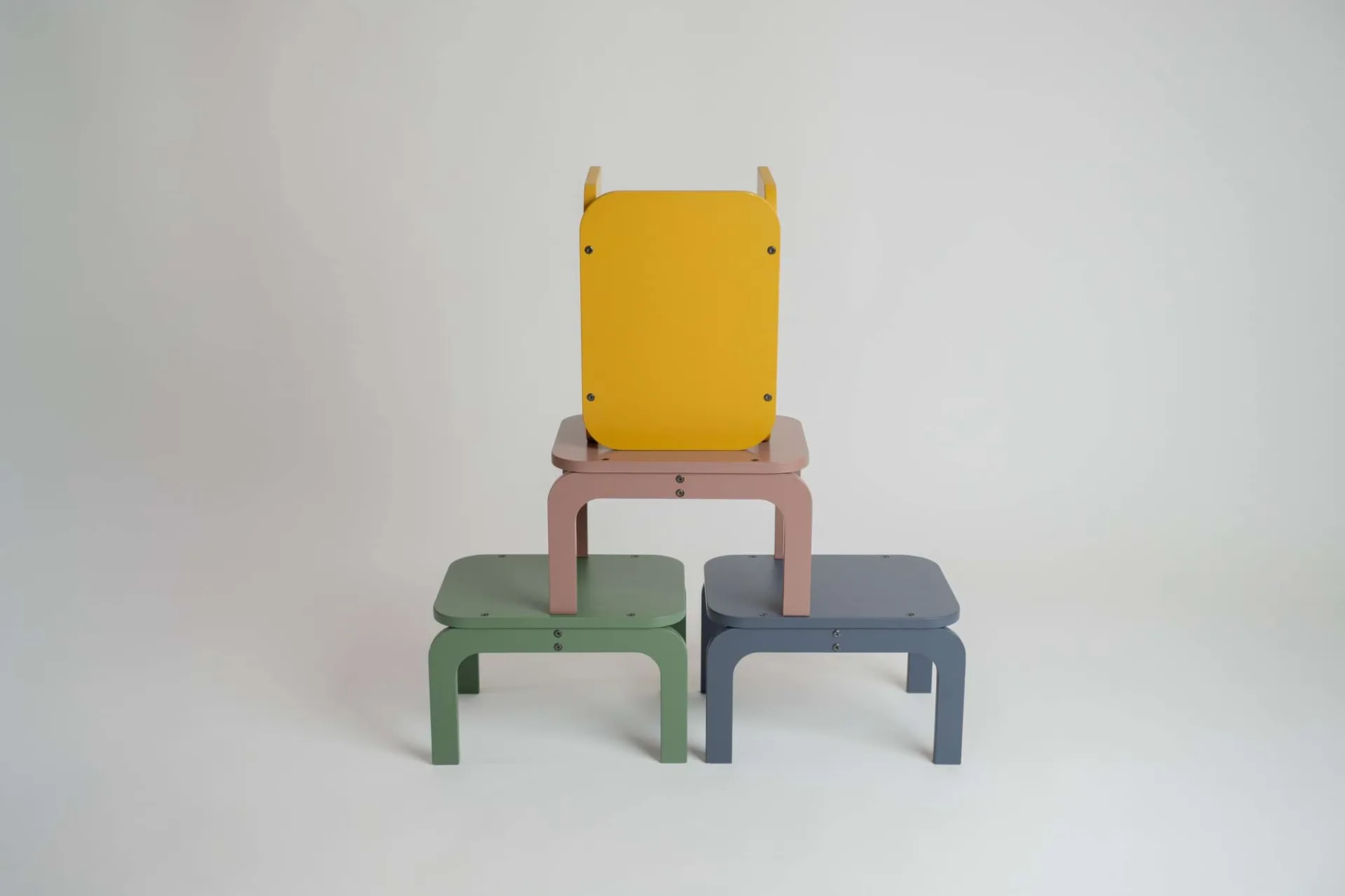 Taburete Kiddo Step Seat, Curry Nofred