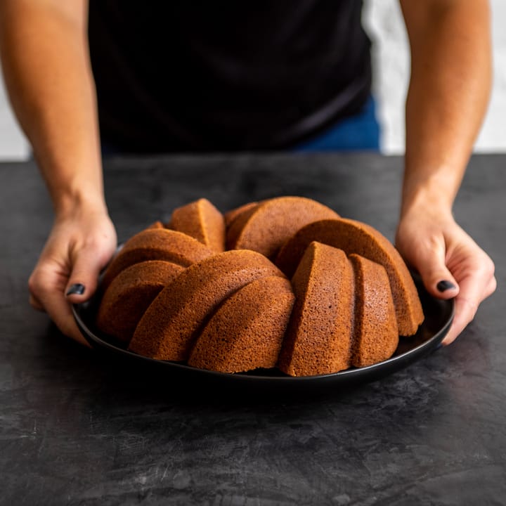 Molde de horno Nordic Ware 75th anniversary braided bundt, 2,4 L Nordic Ware