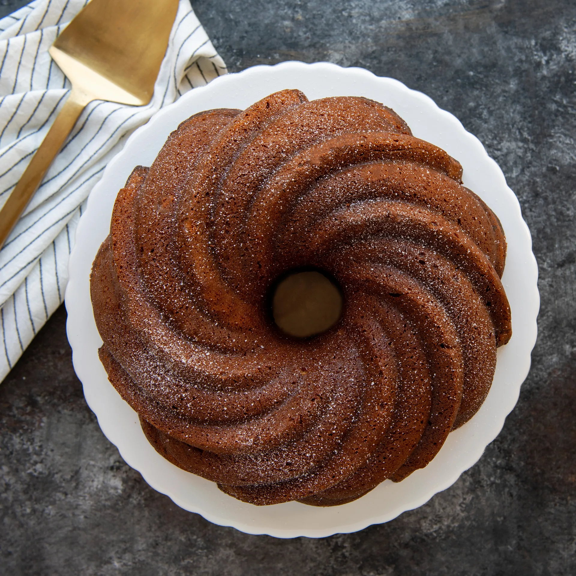 Molde de horno Nordic Ware swirl bundt, 2,4 L Nordic Ware