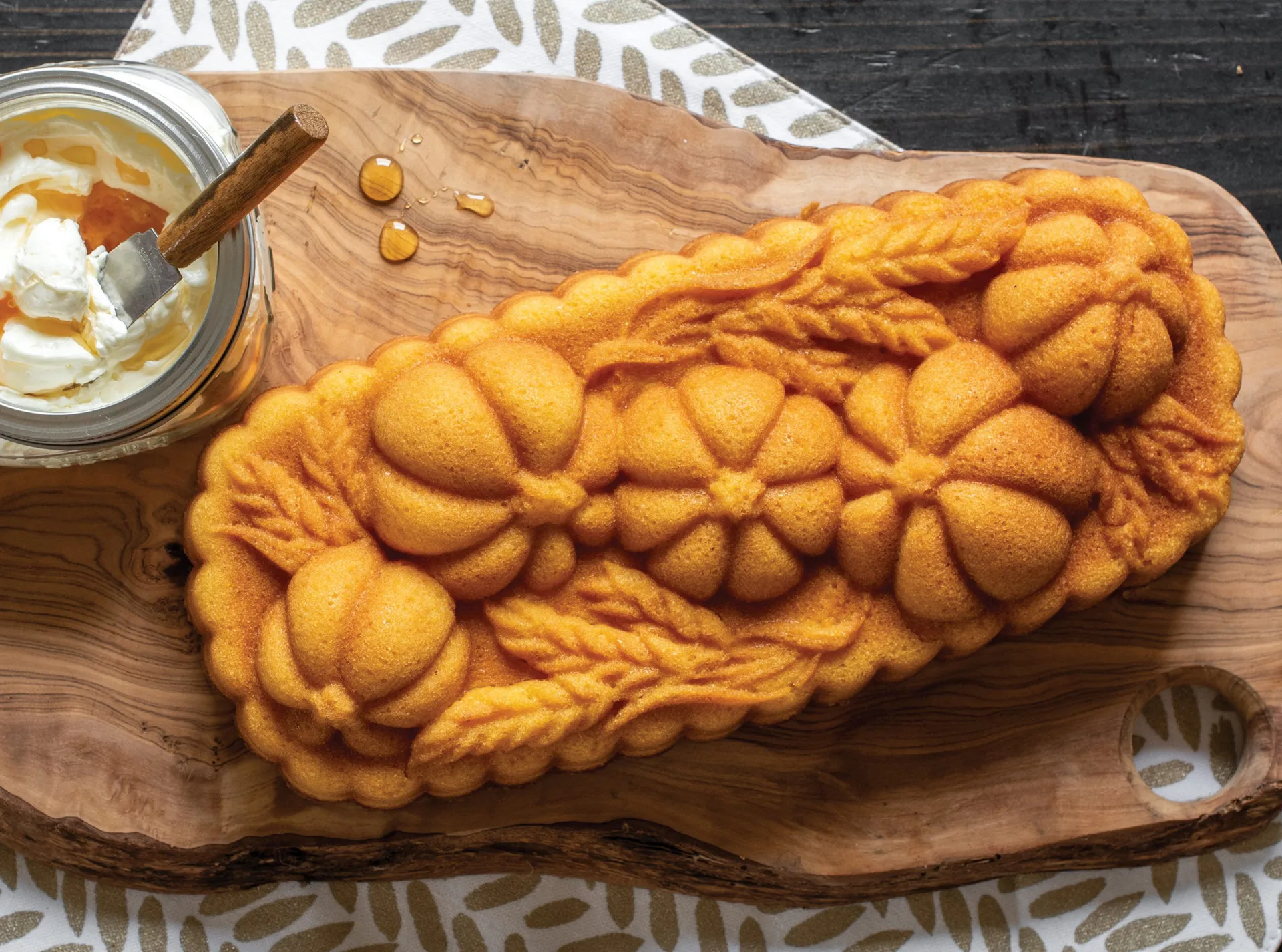 Molde para pan Nordic Ware Wheat & Pumpkin 1,4 L, Bronce Nordic Ware