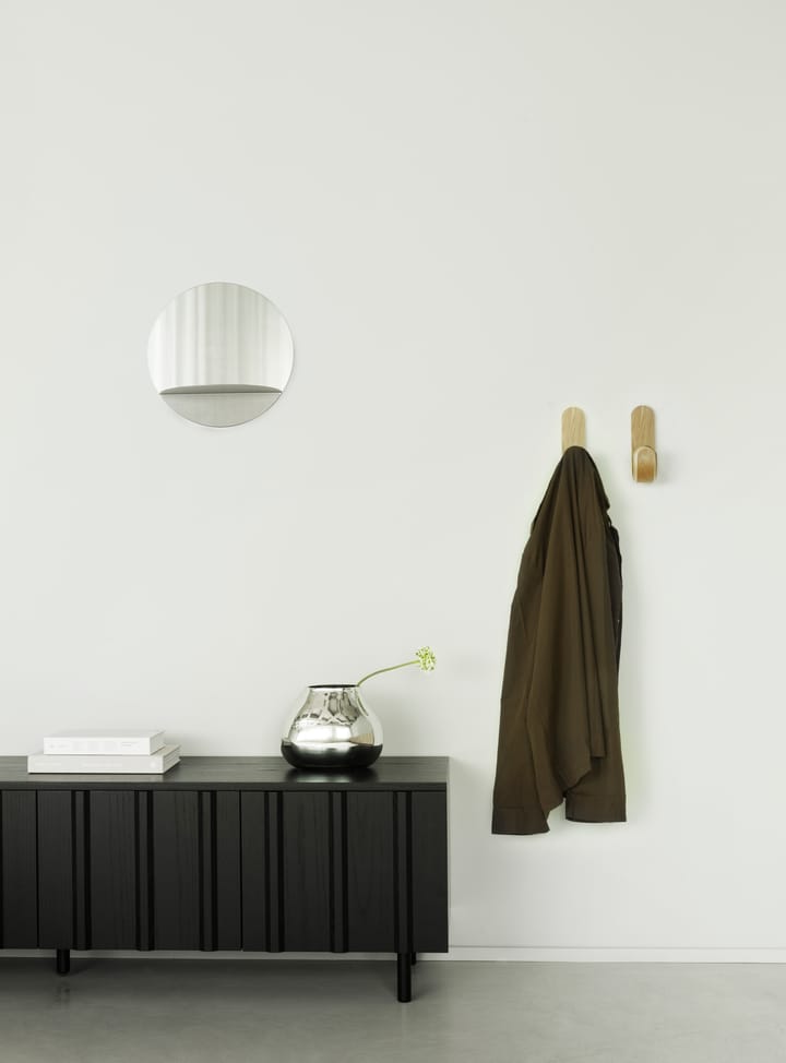 Aparador bajo Rib, Soft Black Normann Copenhagen