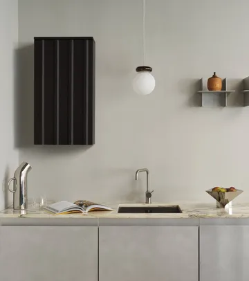 Armario de pared Rib - Soft black, 73x40x23 cm - Normann Copenhagen