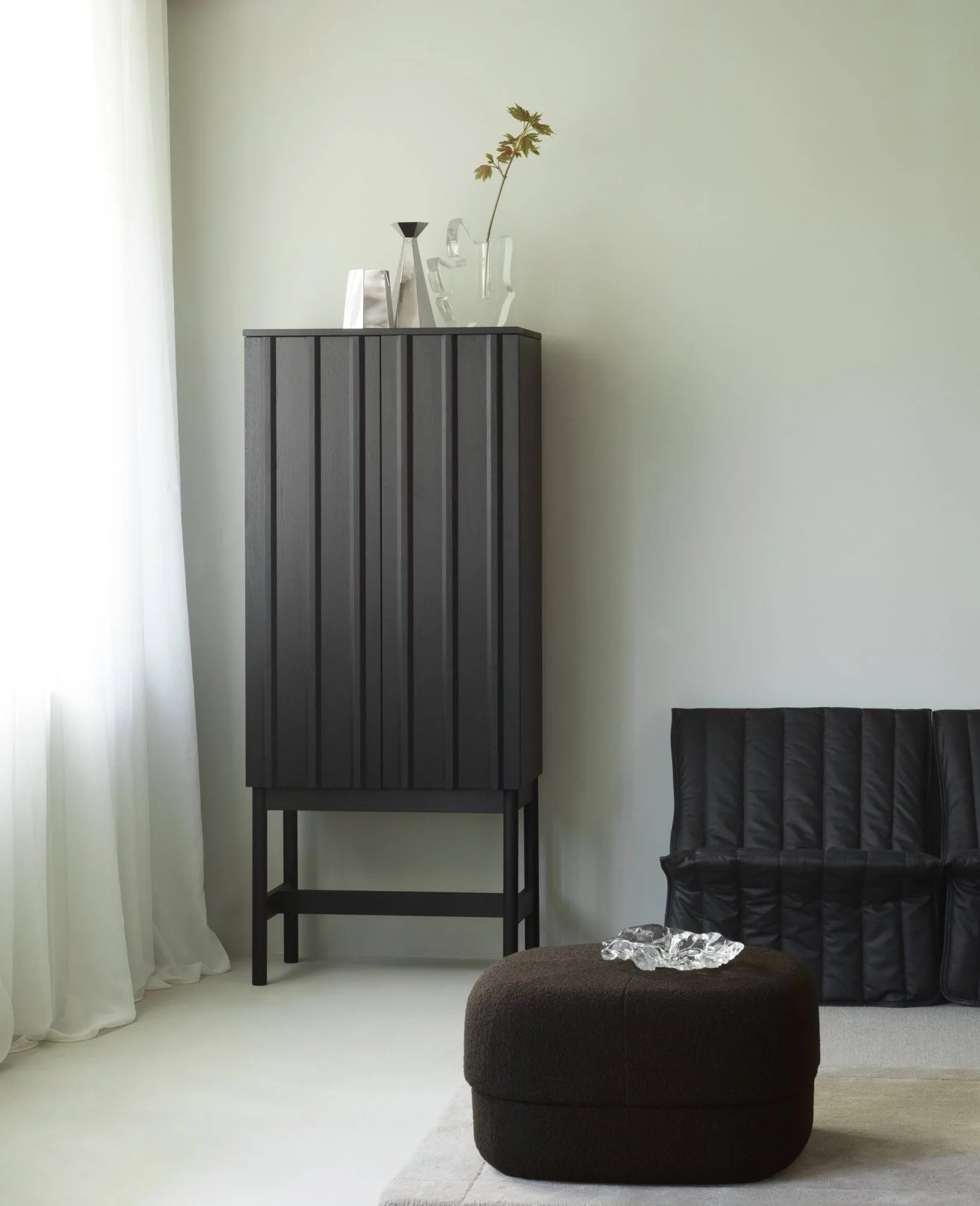 Armario Rib, Soft black, 166,5x70x43 cm Normann Copenhagen