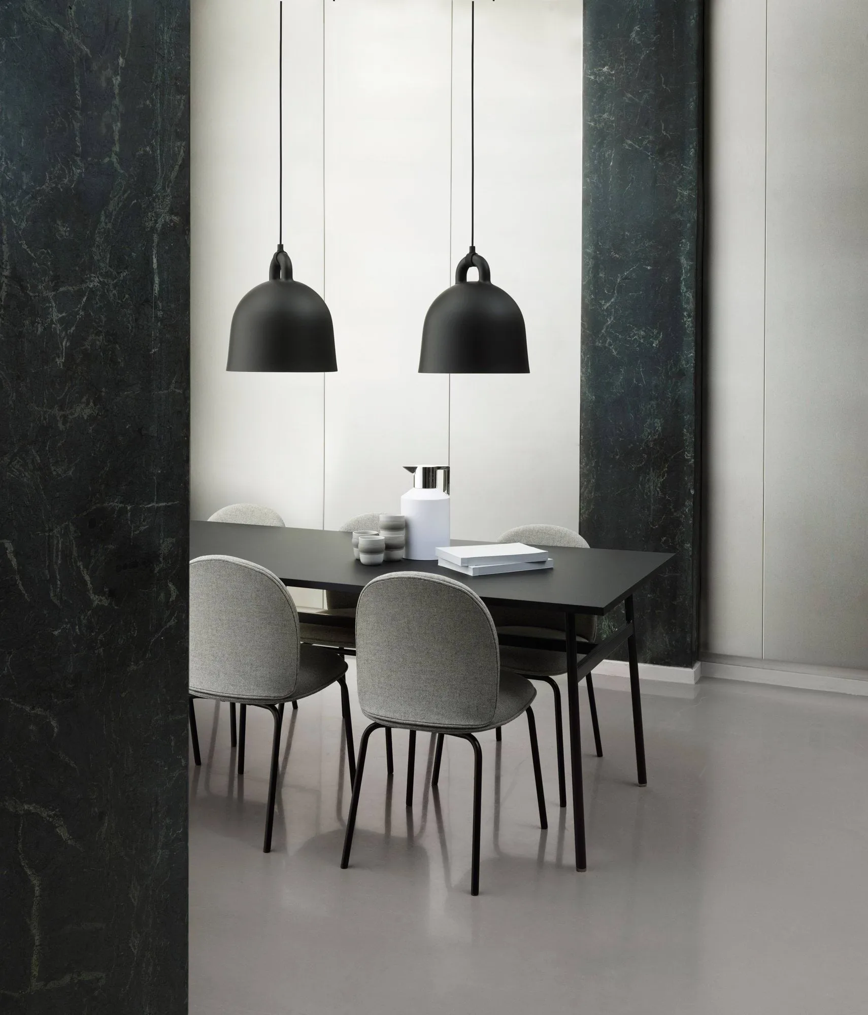 Lámpara Bell, negro, Medium Normann Copenhagen